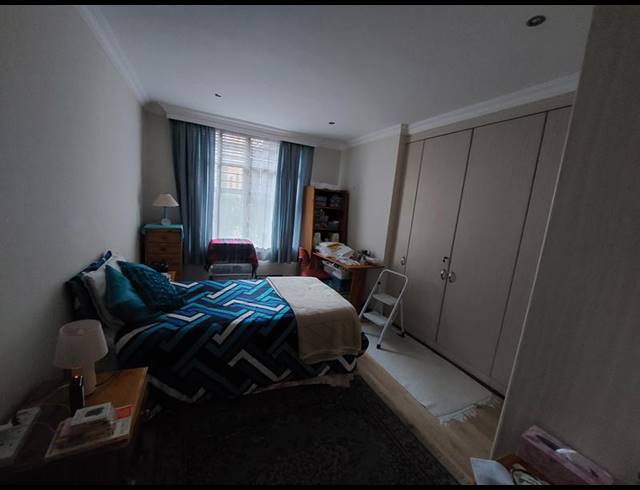 1 BEDROOM APARTMENT FOR SALE IN NEWLANDS